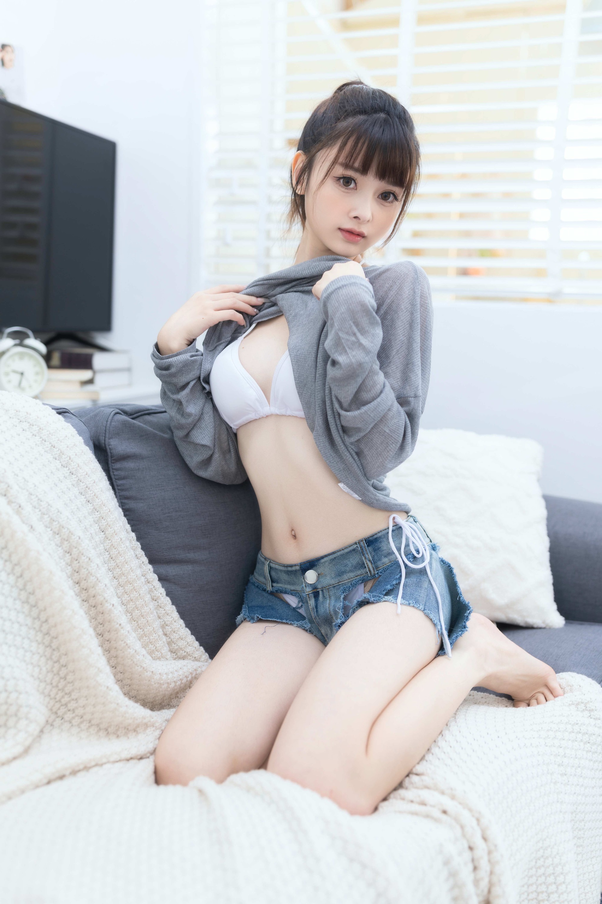河豚抚子 - NO.006 居家比基尼 [18P]-XikXak